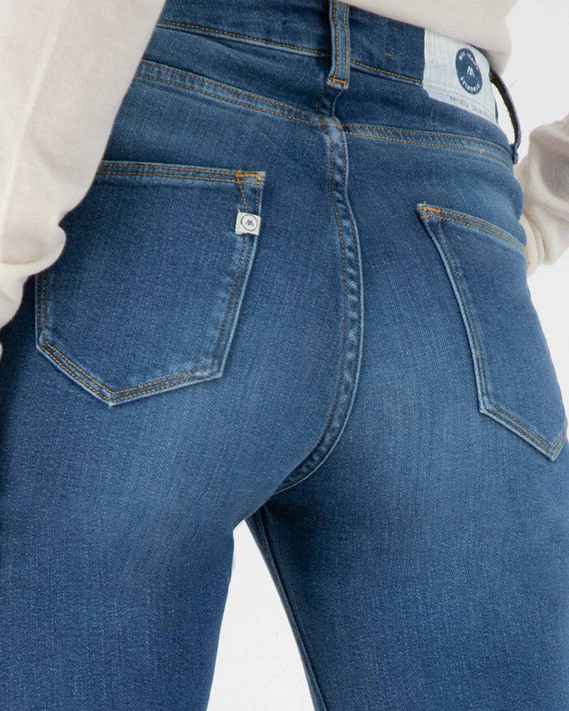Regular Swan Jeans – Authentic Swan
