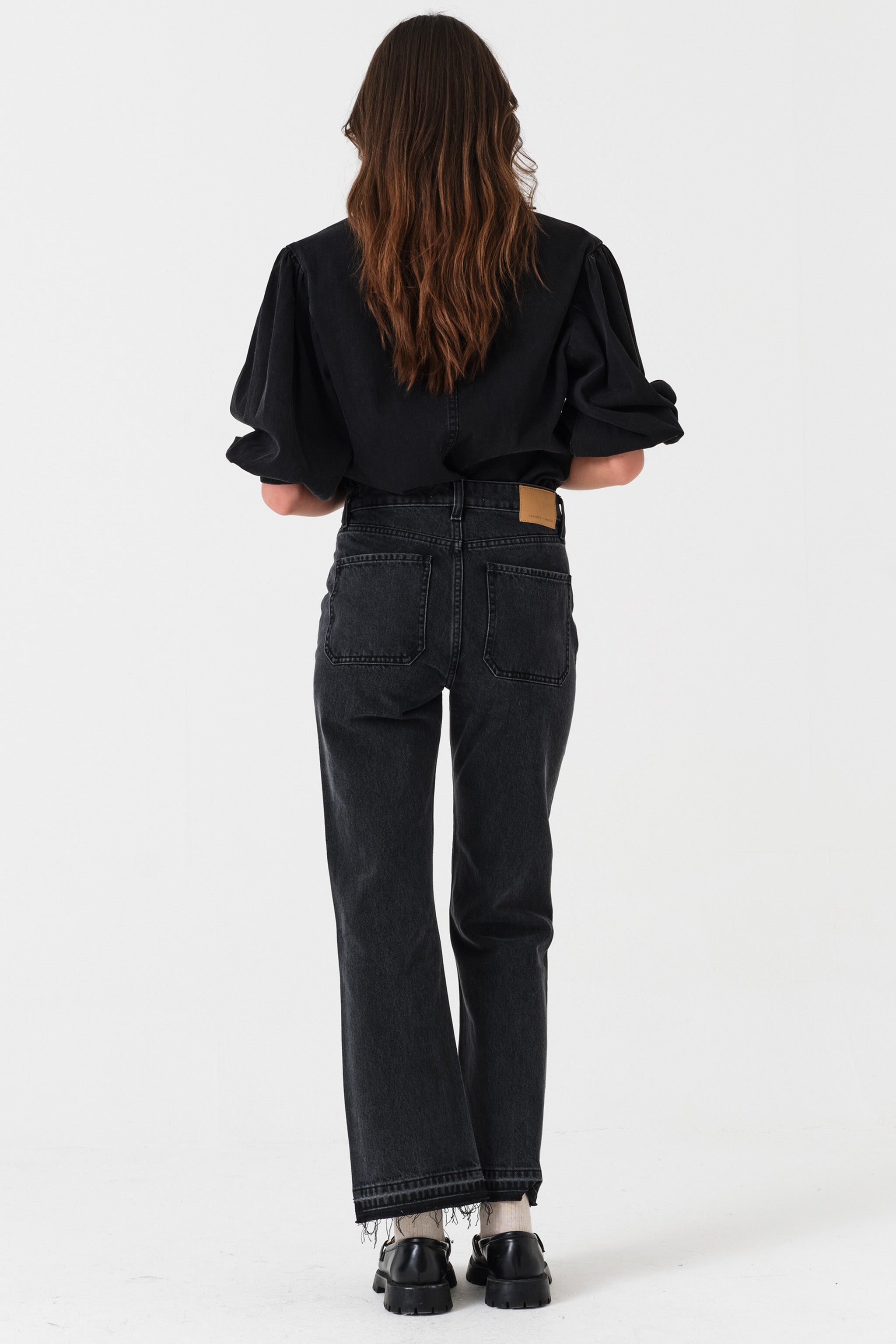 Gigi Kick Flare Jean in Raven - seventy + mochi
