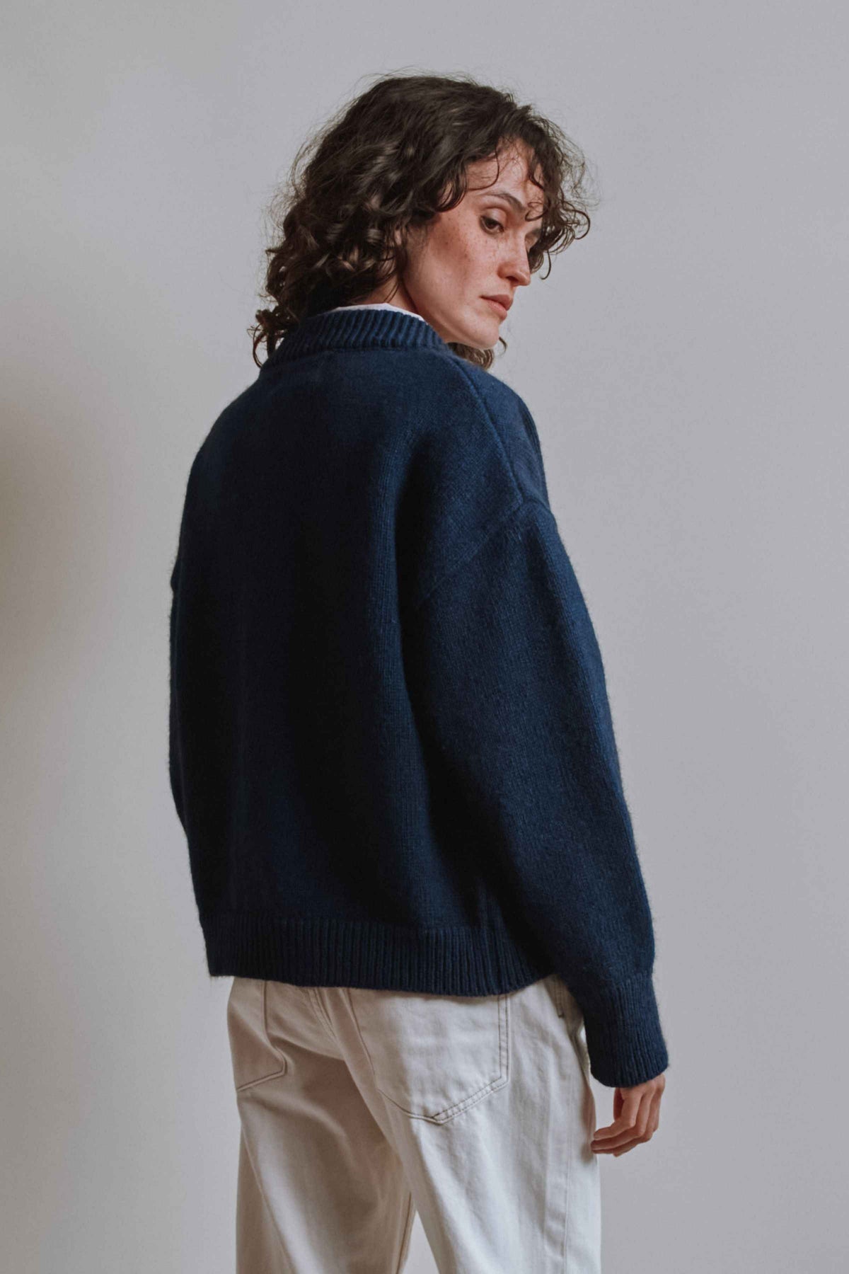 SILKE Cardigan in Yak Wool - Midnight Blue