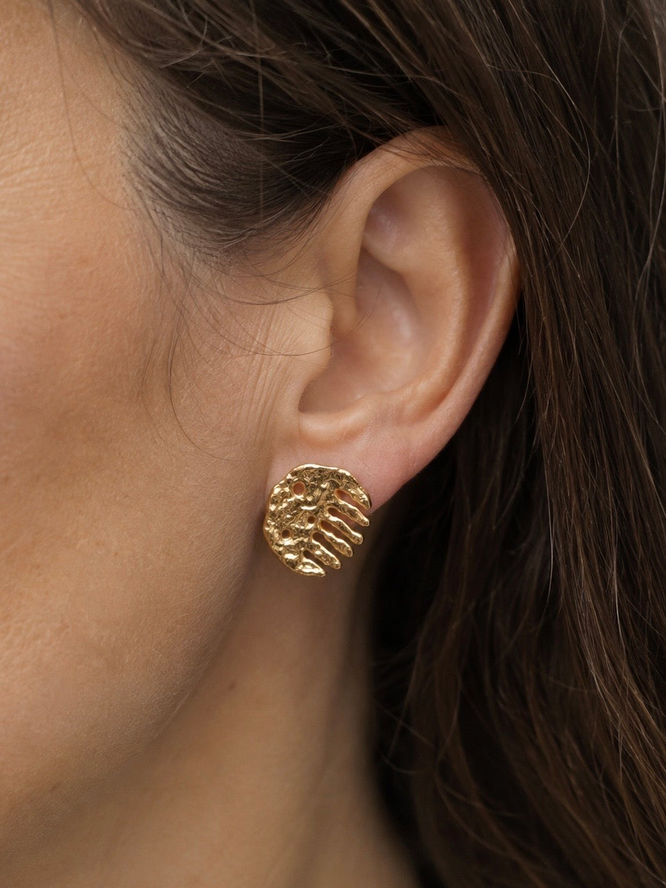 Simon Radvan x Eva Remenyi Comb Earrings Gold