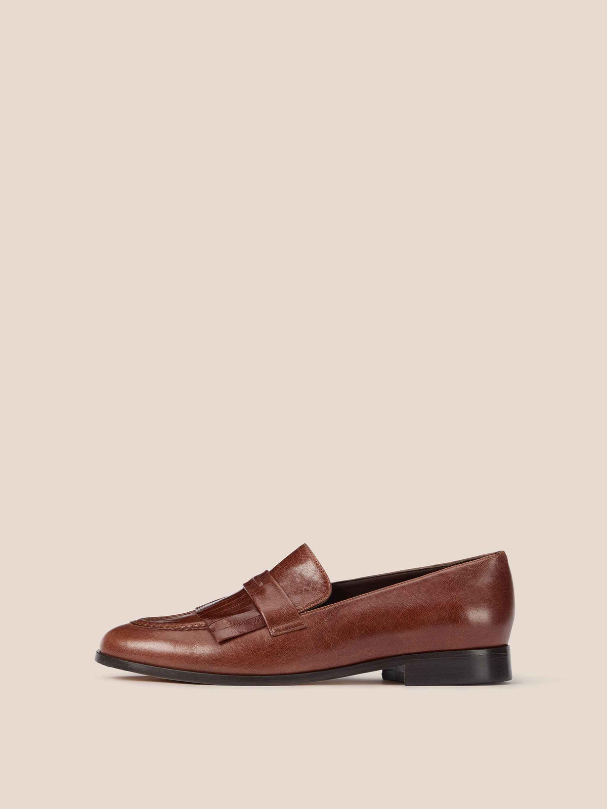 Damson Tan
